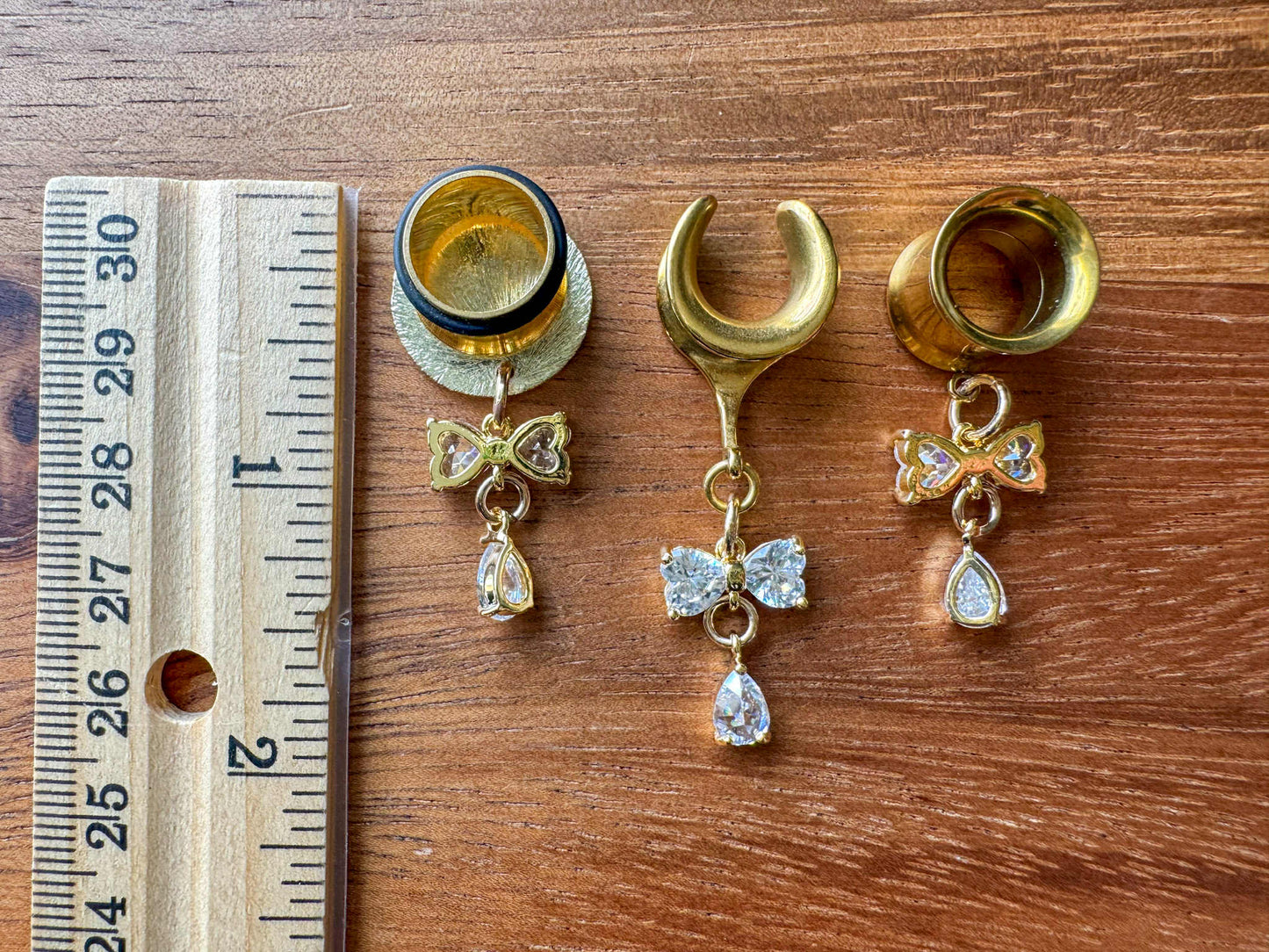18k Mini CZ Bows