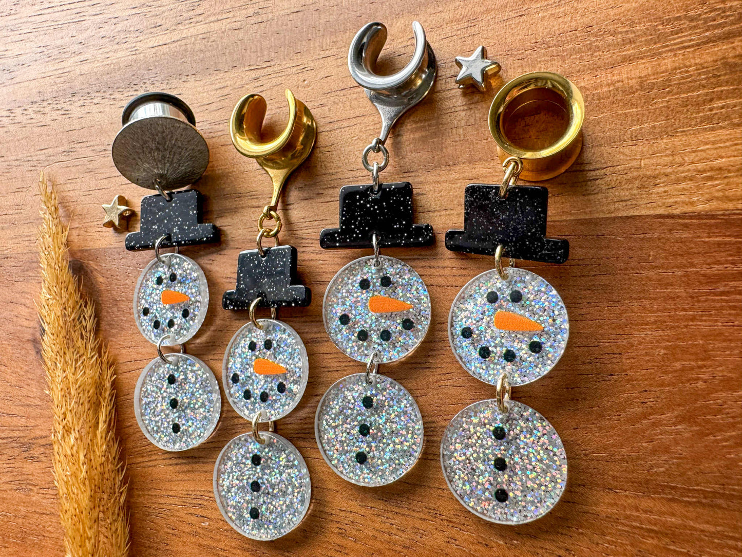 Glittery Snowman Dangles Plug Earrings