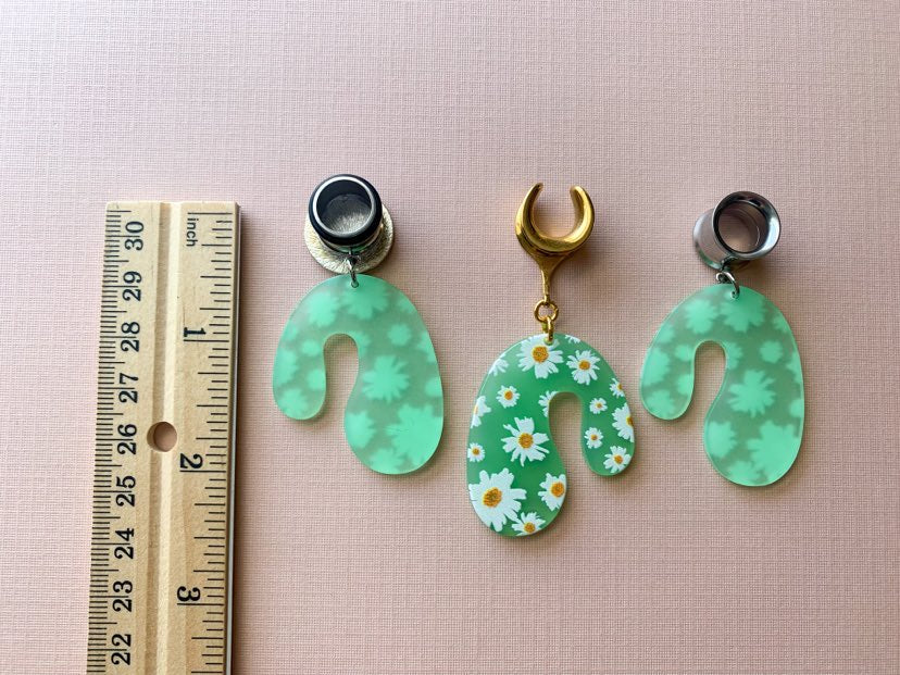 Gold or Silver Green U-Shaped Earrings With Daisy Print