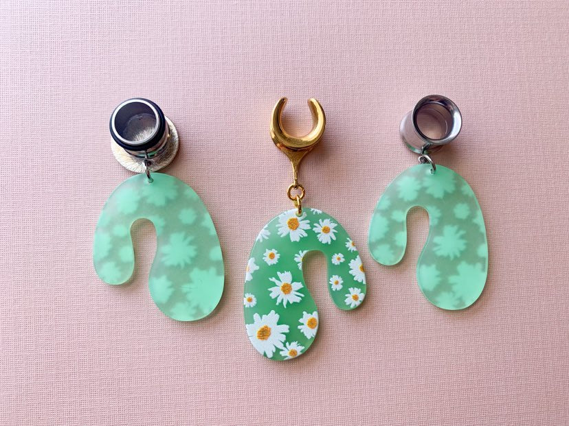 Gold or Silver Green U-Shaped Earrings With Daisy Print