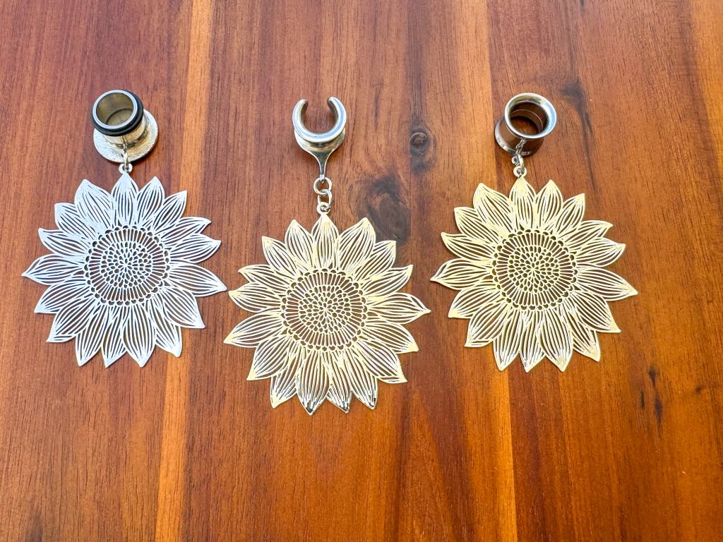 Large Silver Sunflowers