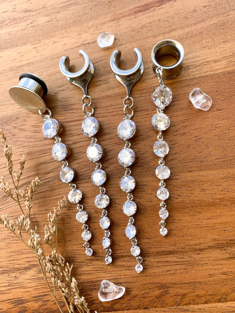Rhodium Zircon Strands