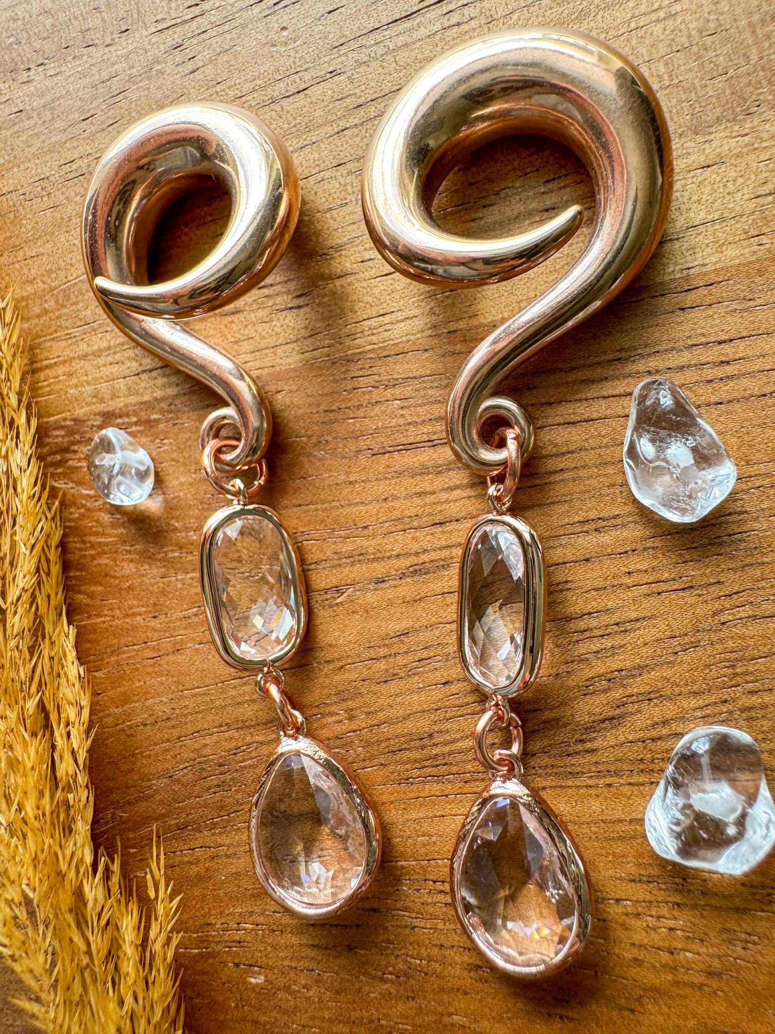 Rose Gold Plated Glass Dangles Plug Earrings