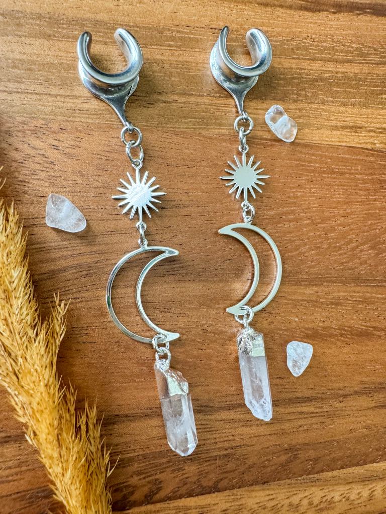 Silver Long Moon & Suns