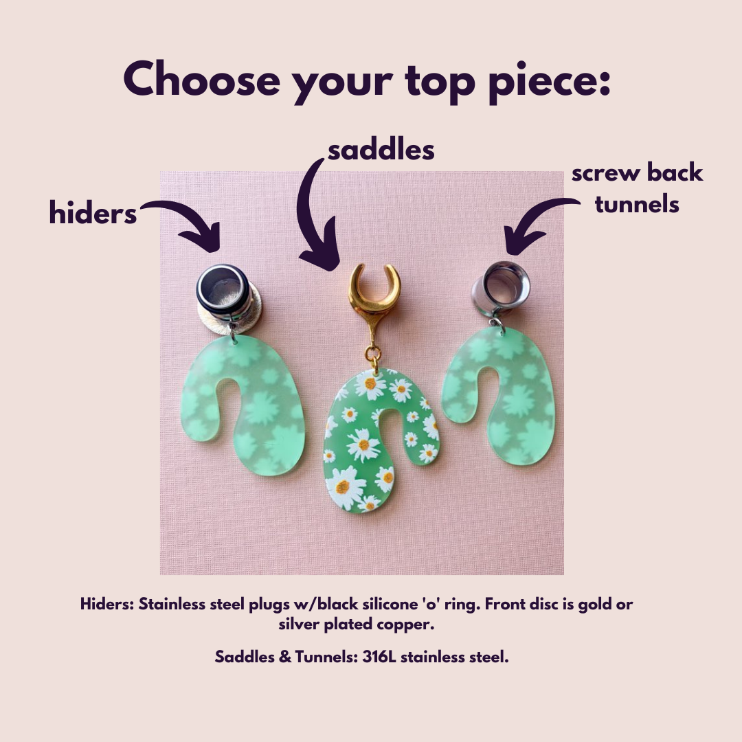 Gold or Silver Green U-Shaped Earrings With Daisy Print