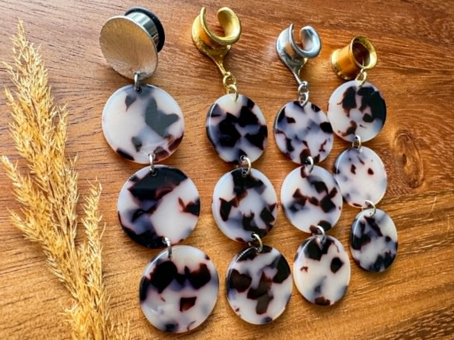 3-Tier Beige & Brown Tortoiseshell Dangles Plug Earrings