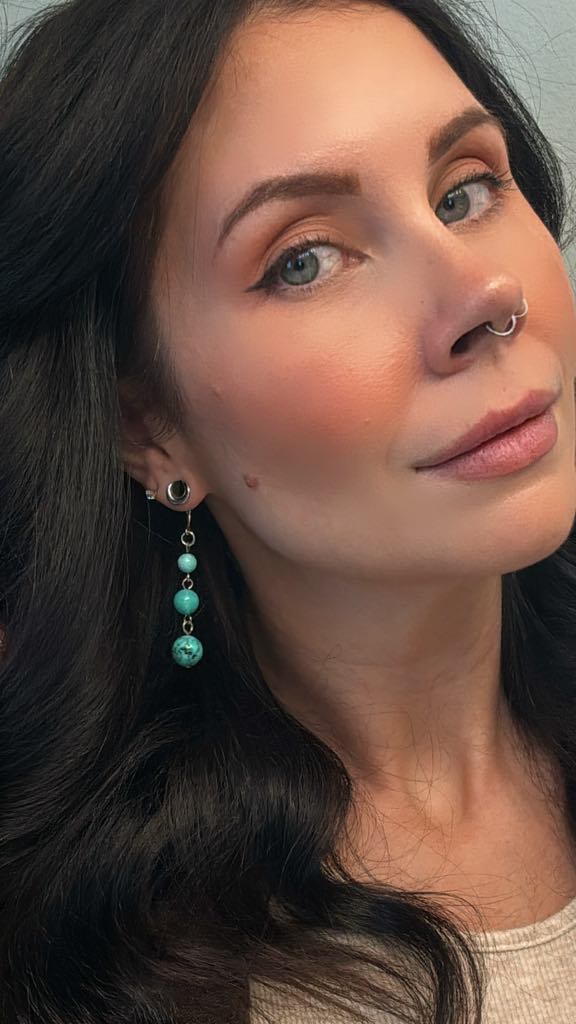 "Turquoise Tide" Strands