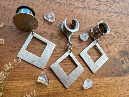 Antique Silver Hollow Square