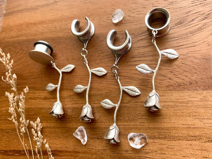 Antique Silver Roses