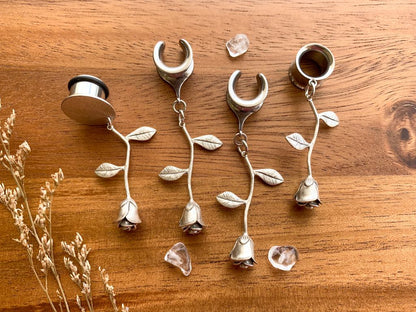 Antique Silver Roses