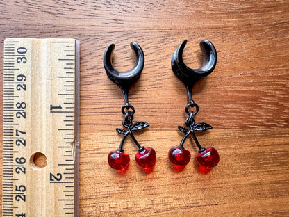 Black Accent Cherries
