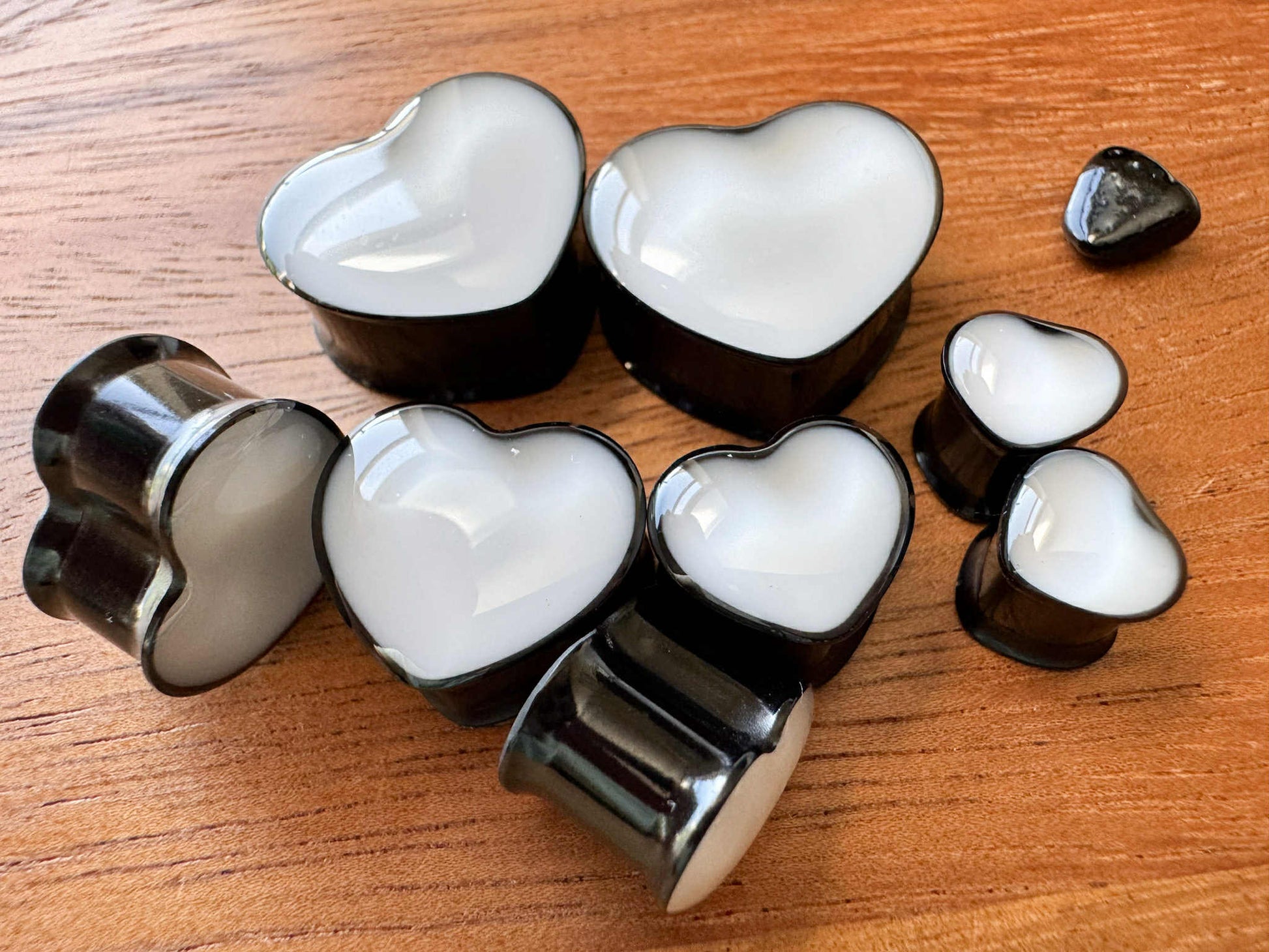 Black & White Acrylic Hearts Plug Earrings