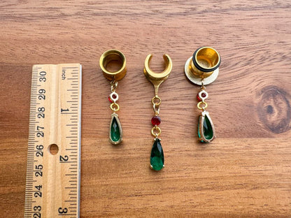 Dainty Red & Green Drops