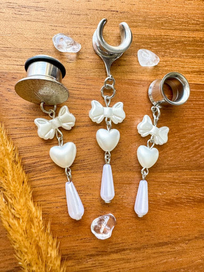 Faux Pearl Bow & Hearts