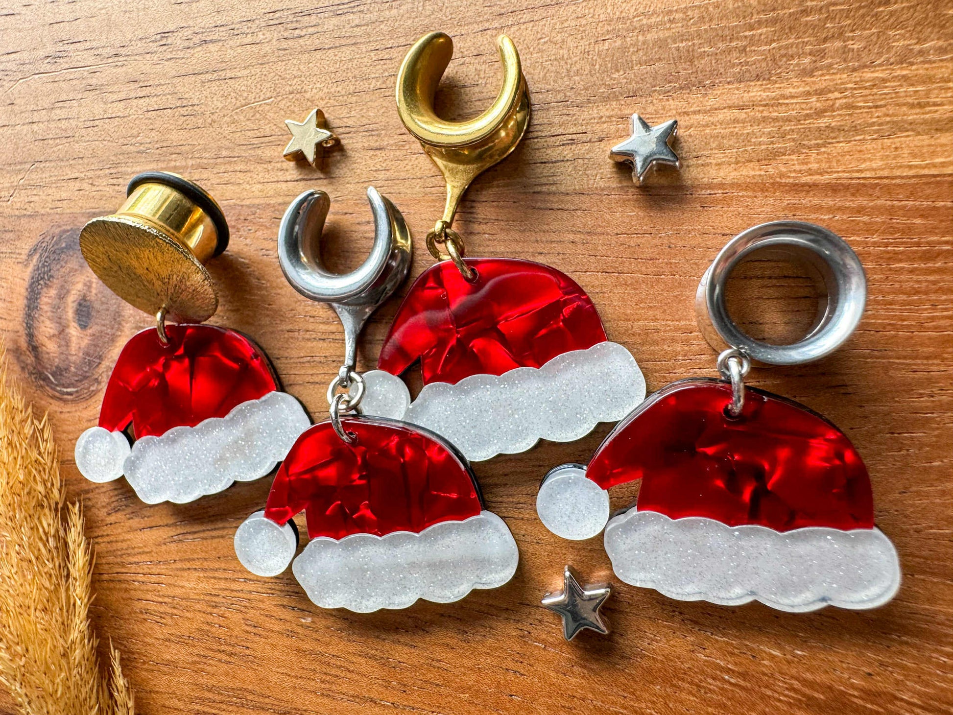 Glittery Santa Hats Plug Earrings
