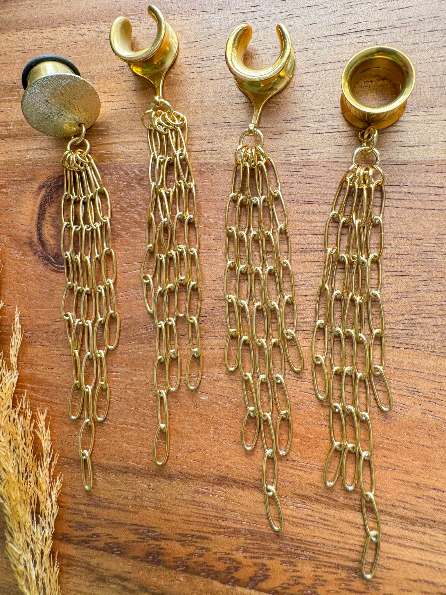 Gold Chain Dangles Plug Earrings