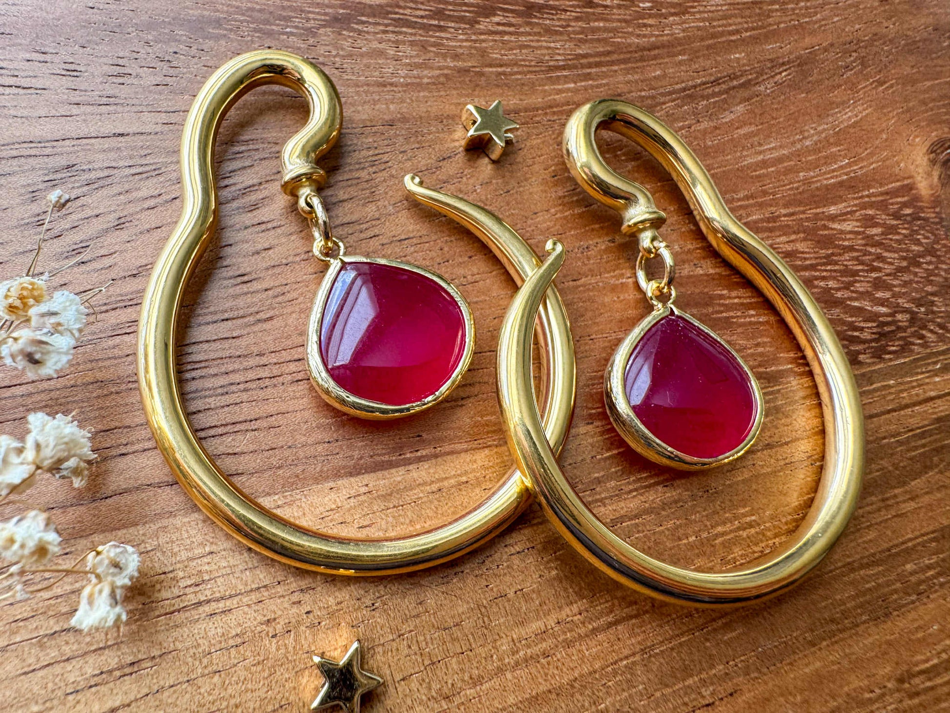 Gold Steel Hangers w/ Cranberry Jade Jewel