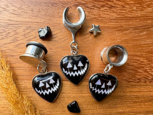 Jack O Lantern Hearts Plug Earrings