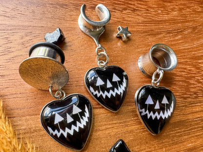 Jack O Lantern Hearts Plug Earrings