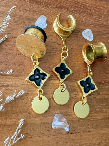 Shiny Gold Plated "Dark Clover"