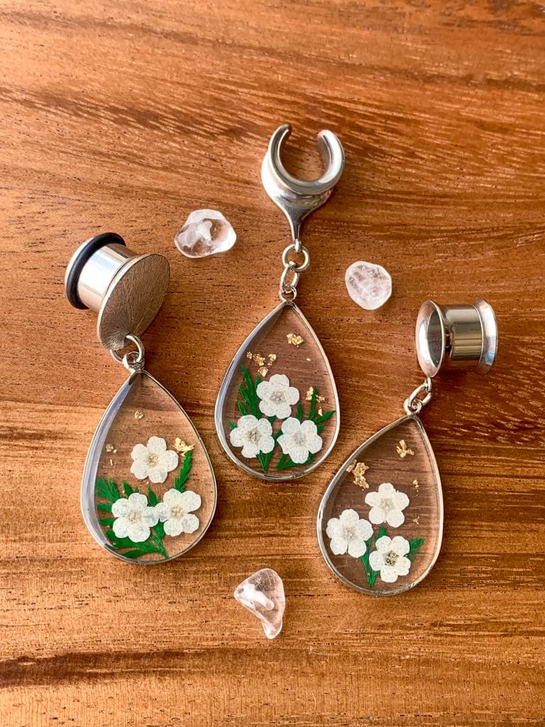  Silver Spring Resin Drop Earrings