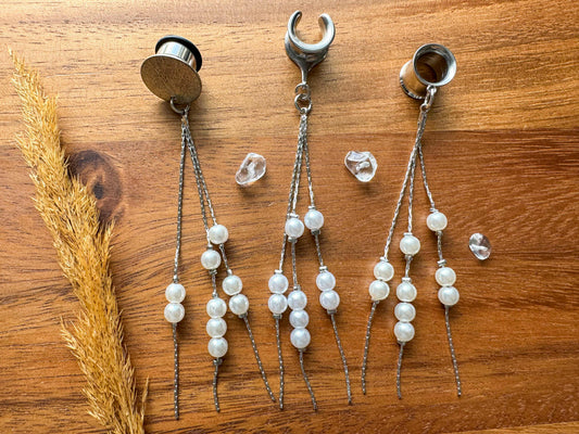 Silver Pearl Strands Plug Earrings