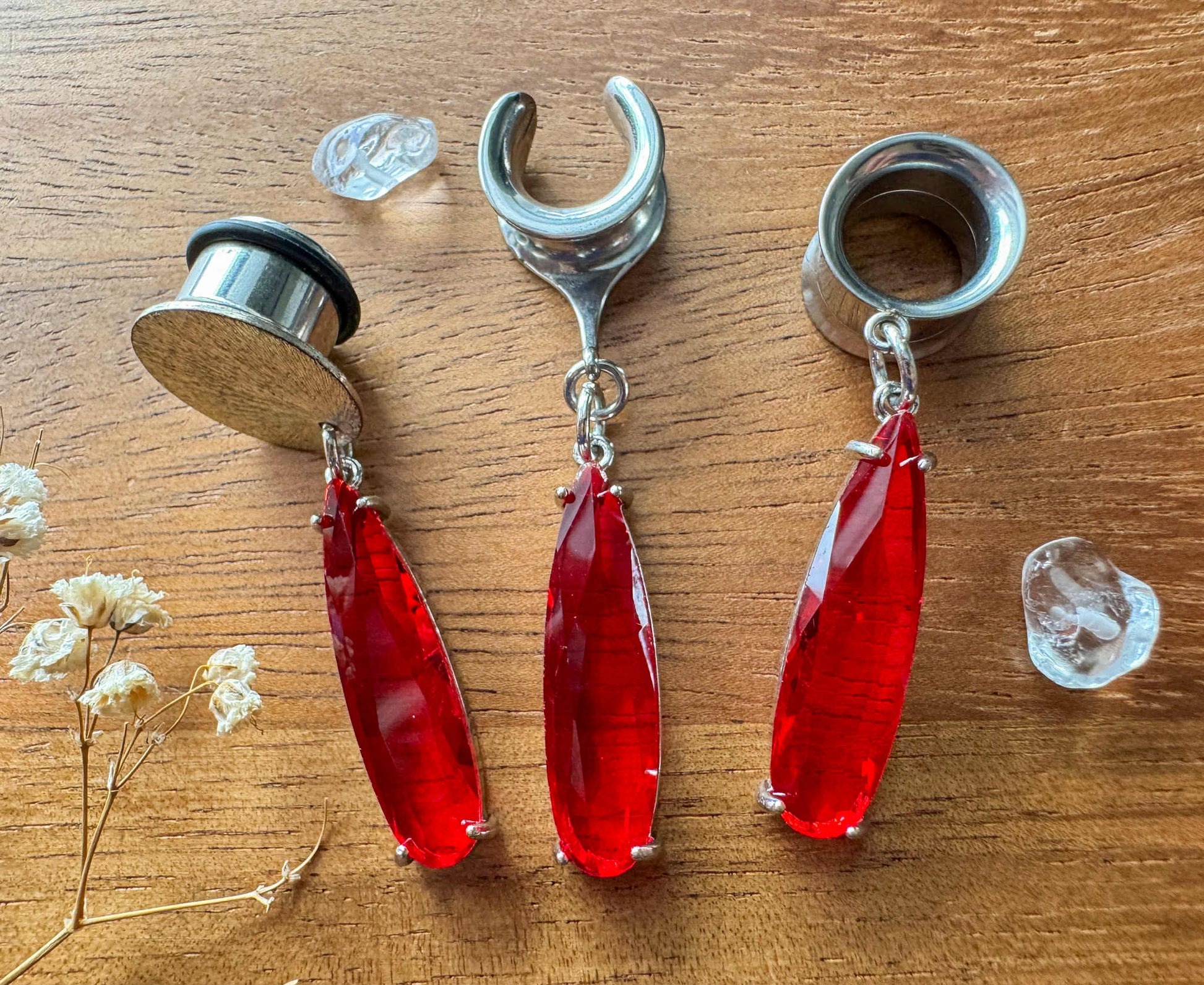 Silver & Red Elegant Tears Plug Earrings