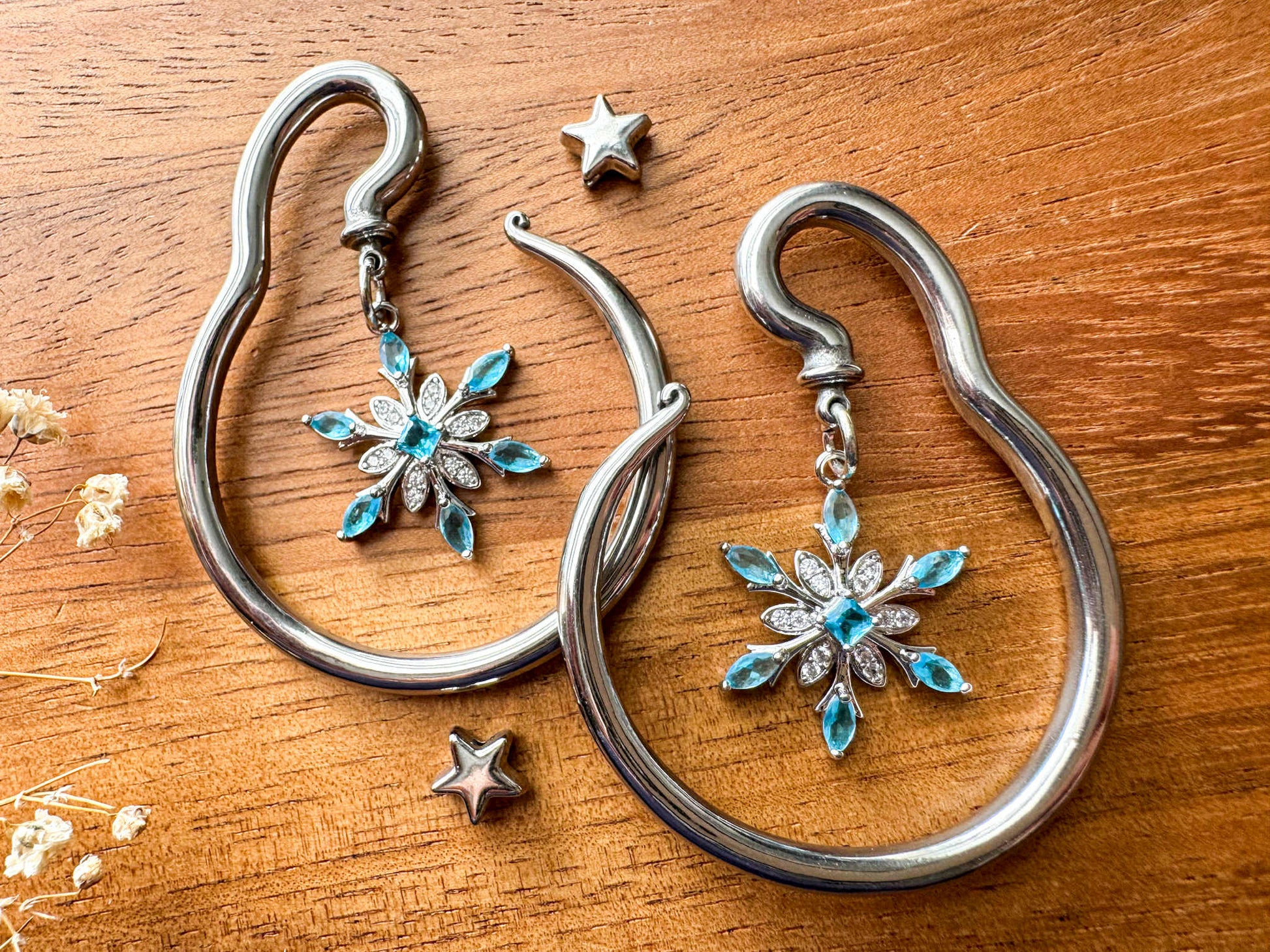 Silver Steel Hangers w/ CZ Snowflake