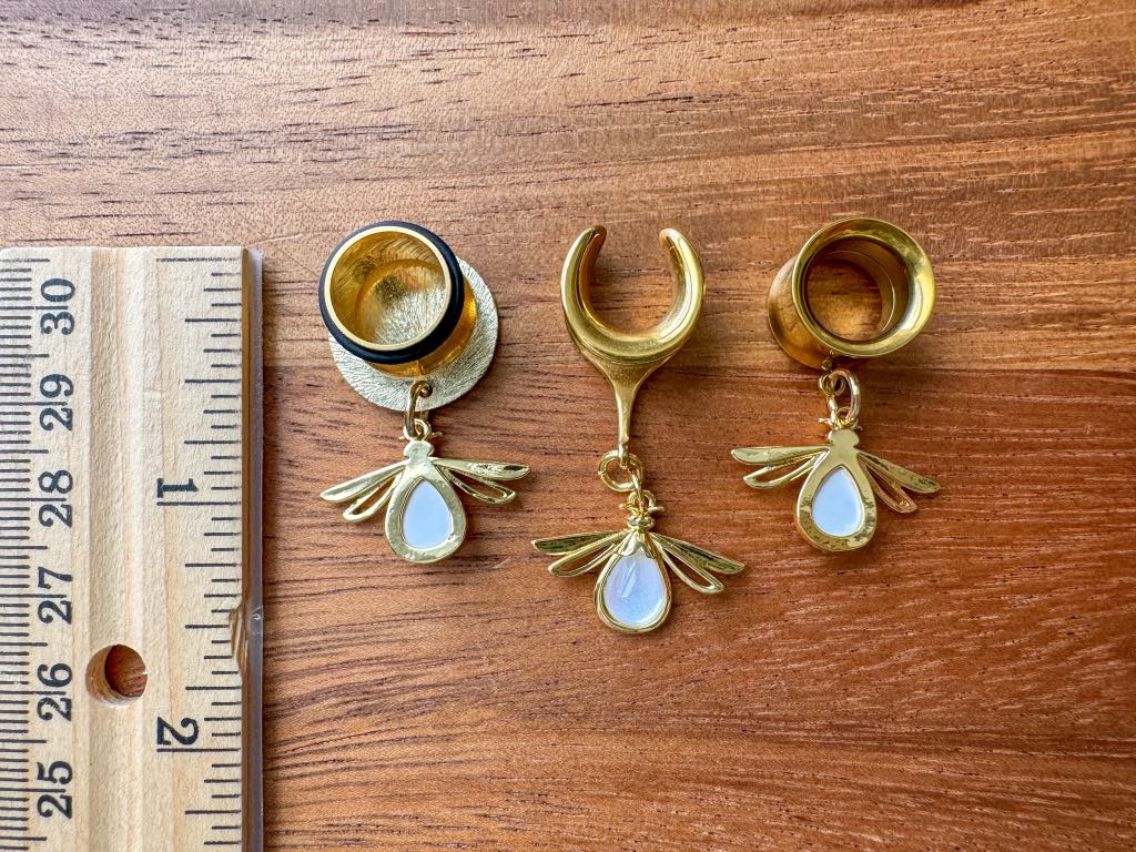 Small Dainty Gold Bees