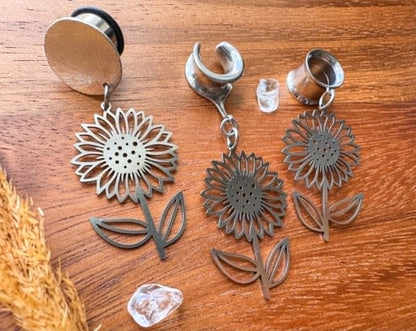Stainless Steel Sunflower Plants Plug Earrings