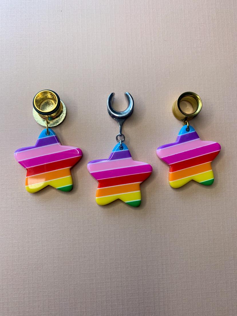 Star-Shaped Rainbow Dangles