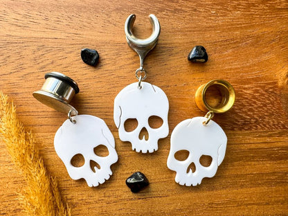 White Shiny Skulls Plug Earrings