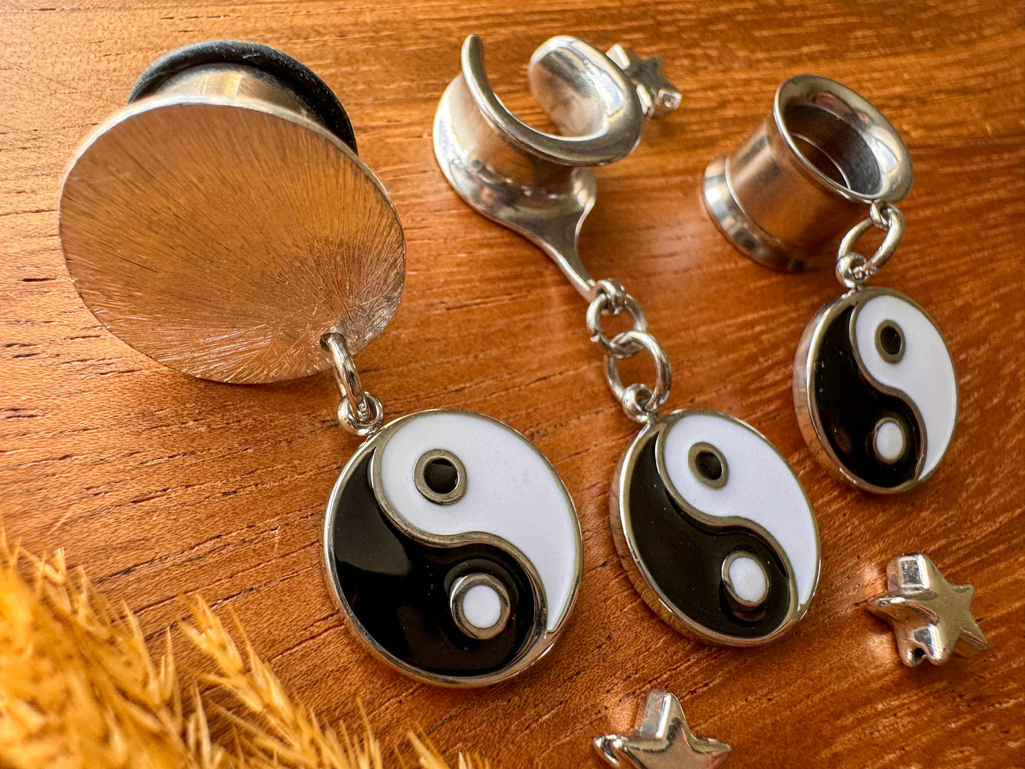 Y2K Yin Yangs Plug Earrings